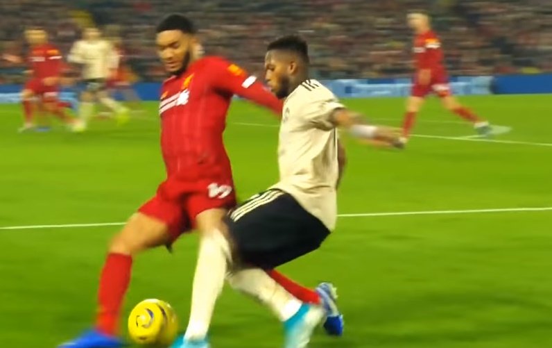 10 khoảnh khắc cực chất của Fred mùa này: Thánh 'nutmeg'! - Bóng Đá