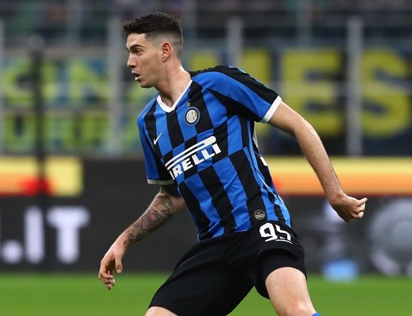 Barca đối đầu Man City vì Alessandro Bastoni - Bóng Đá