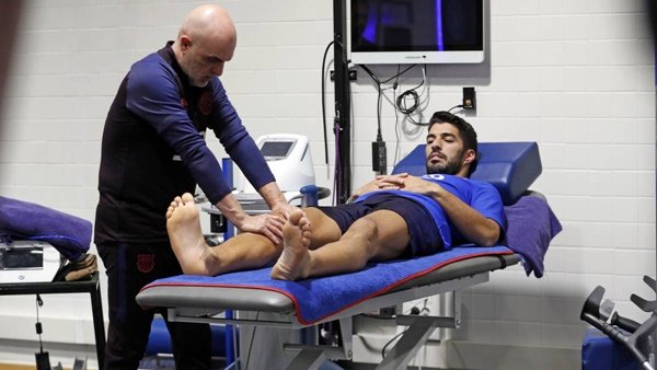 Xác định thời gian Suarez trở lại - Bóng Đá