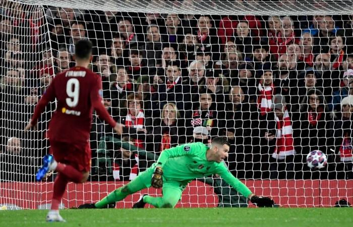 Man Utd đã dạy cho Liverpool bài học về