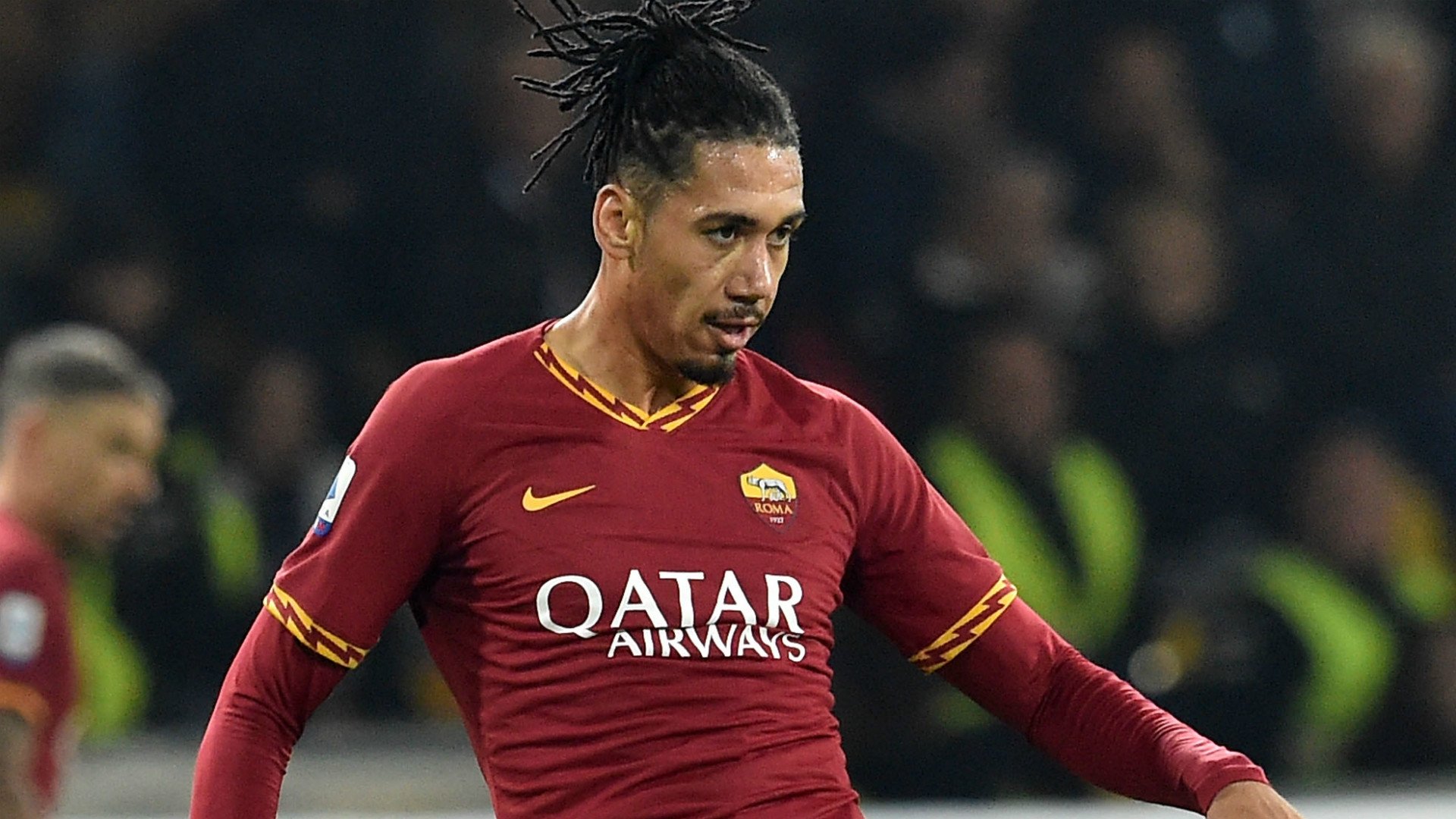 smalling accept pay cut to join roma - Bóng Đá
