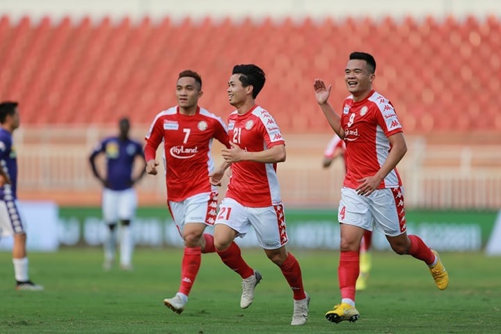 Công Phượng cùng đội TP.HCM tham dự đến 4 đấu trường mùa này. Với việc ACC Cup bị hoãn, họ chỉ còn thi đấu tại 3 mặt trận (V.League, Cúp Quốc gia và AFC Cup). Ảnh: D.A.