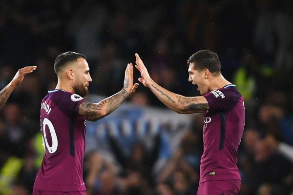 Barca đối đầu Man City vì Alessandro Bastoni - Bóng Đá
