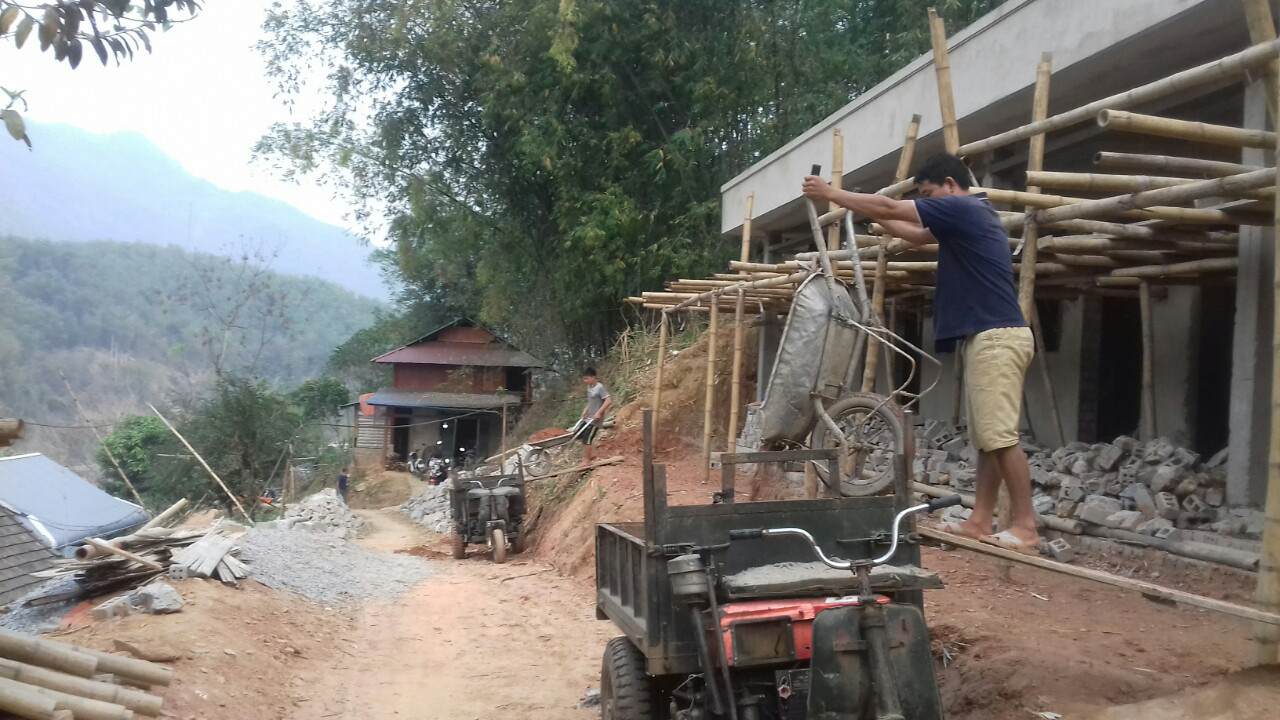 Huyện Quan Hóa, Thanh Hóa: Trớ trêu “làng đèn dầu” cạnh... nhà máy thủy điện - Ảnh 1. Huyện Quan Hóa, Thanh Hóa: Trớ trêu “làng đèn dầu” cạnh... nhà máy thủy điện - Ảnh 1.