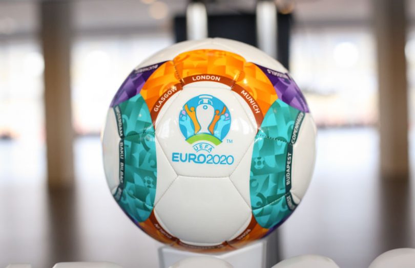 CHOÁNG! UEFA