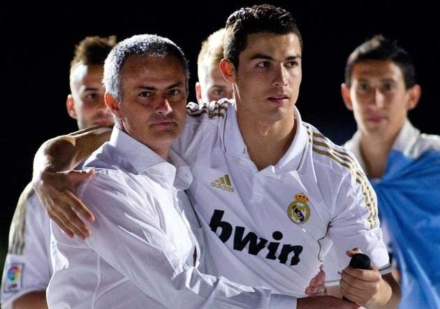 Tke Ronaldo mùa 2011/12 - Bóng Đá