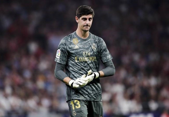 9 'siêu thủ môn' khiến châu Âu chao đảo: 'Ác mộng' Liverpool; Courtois số 1 - Bóng Đá