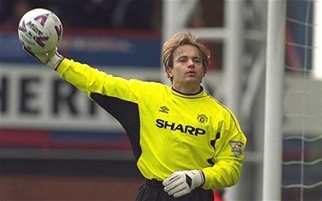 Remembering every goalkeeper Man United signed between Peter Schmeichel and Edwin van der Sar - Bóng Đá