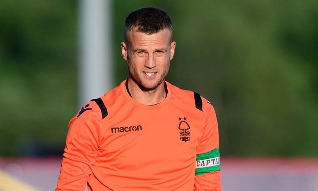 8 ngôi sao từng khoác áo Man Utd và Nottingham Forest - Bóng Đá