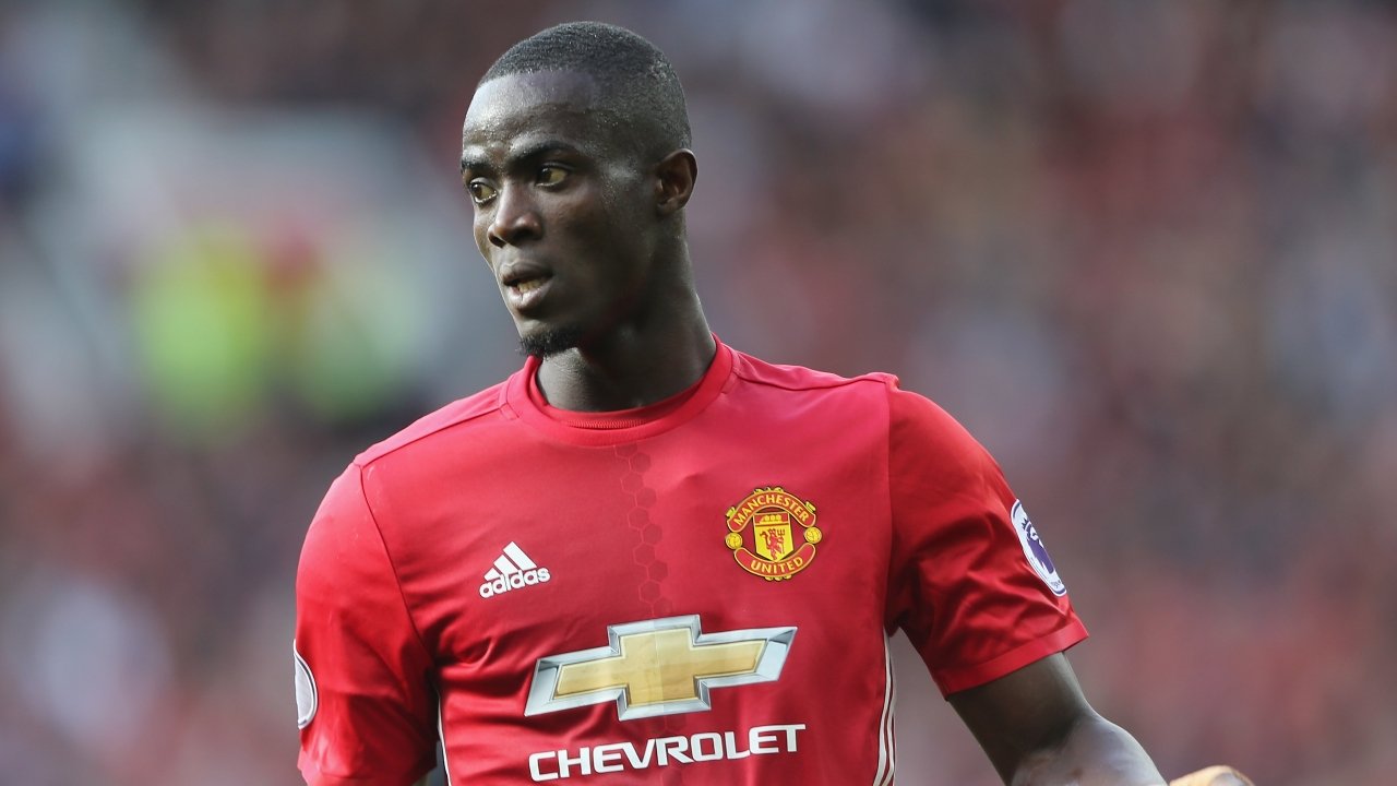 Napoli chốt giá bán Koulibaly, Maguire chính thức bị