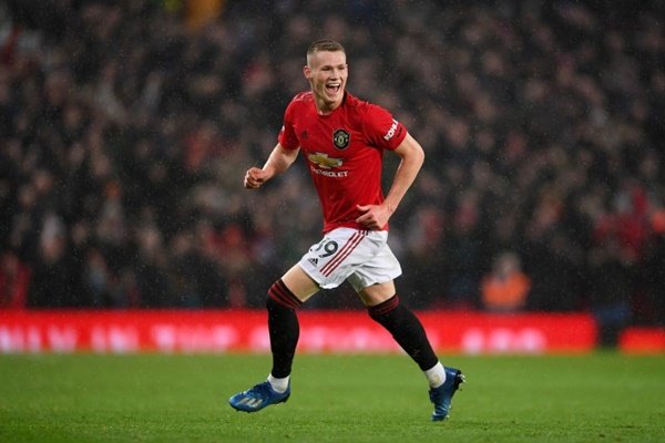 5 ngôi sao lột xác ấn tượng nhất Premier League mùa này - Bóng Đá
