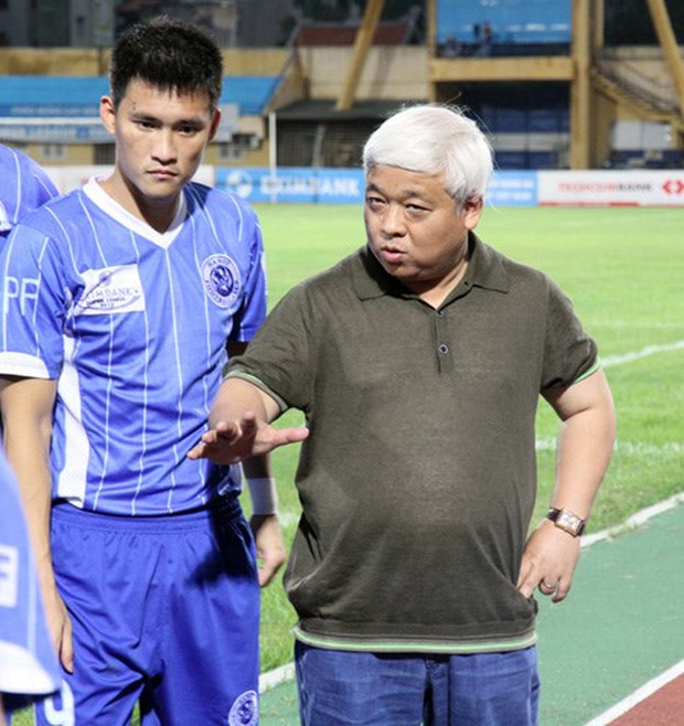 Công Vinh và bầu Kiên tại CLB Hà Nội.