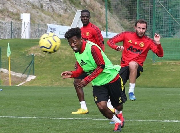 Manchester United starlet Angel Gomes instructs agent to hold transfer talks with Chelsea chief Marina Granovskaia - Bóng Đá