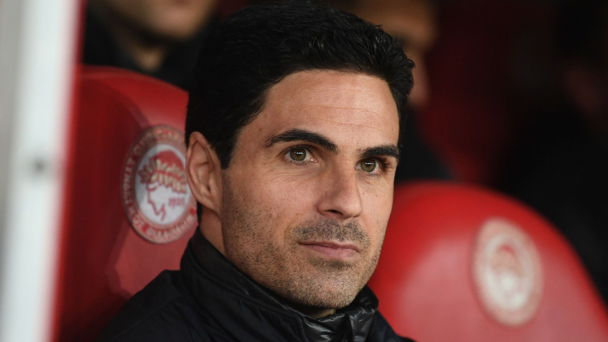 Arsenal eyeing comert - Bóng Đá