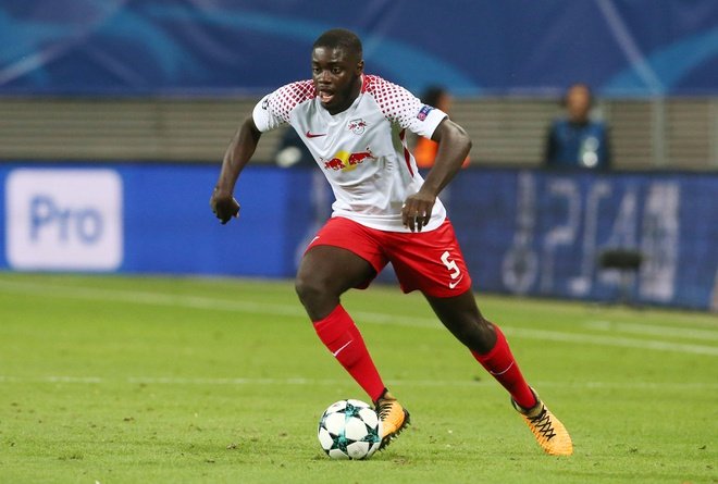 Những mục tiêu chuyển nhượng đáng xem nhất khi Bundesliga trở lại - Bóng Đá