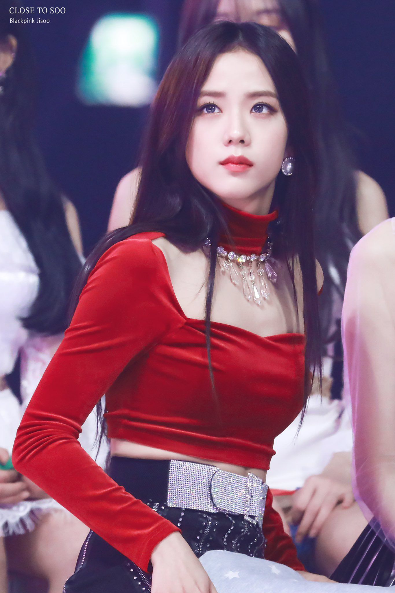 Nhiều người chê Jisoo xinh mà nhạt nhưng nếu cô thật sự để kiểu tóc này thì dân tình sẽ phải câm nín vì quá chất - Ảnh 4. Nhiều người chê Jisoo xinh mà nhạt nhưng nếu cô thật sự để kiểu tóc này thì dân tình sẽ phải câm nín vì quá chất - Ảnh 4.