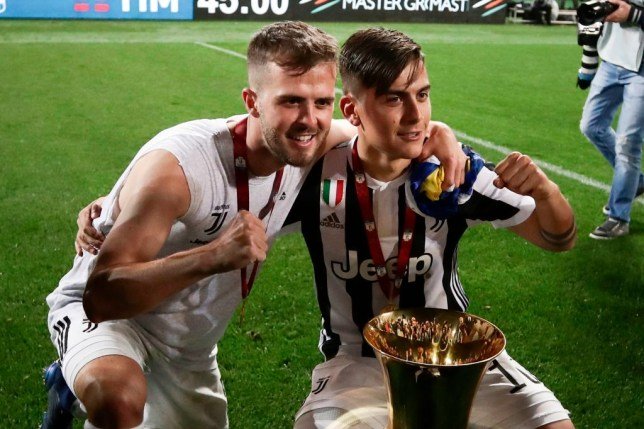 Man Utd targets Paulo Dybala and Miralem Pjanic turn down chance to be considered for Paul Pogba swap deal - Bóng Đá
