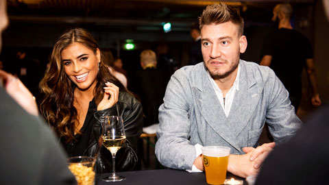 Bendtner từng 'nướng' 6 triệu bảng vào chiếu bạc