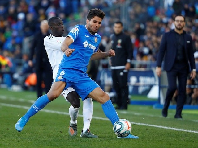 Liverpool eye Leandro Cabrera as Dejan Lovren replacement? - Bóng Đá