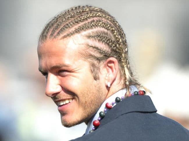 David Beckham shows off thinning hair as he's seen out and about during lockdown - Bóng Đá