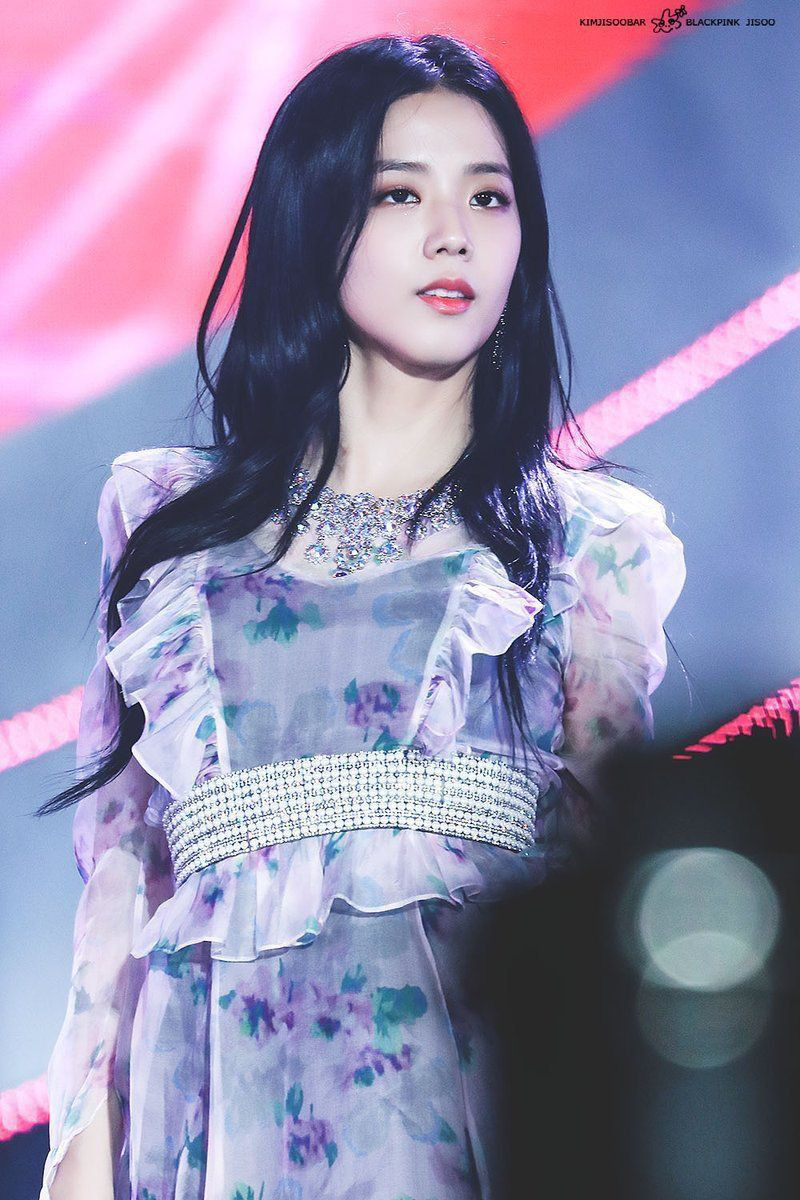 Nhiều người chê Jisoo xinh mà nhạt nhưng nếu cô thật sự để kiểu tóc này thì dân tình sẽ phải câm nín vì quá chất - Ảnh 6. Nhiều người chê Jisoo xinh mà nhạt nhưng nếu cô thật sự để kiểu tóc này thì dân tình sẽ phải câm nín vì quá chất - Ảnh 6.