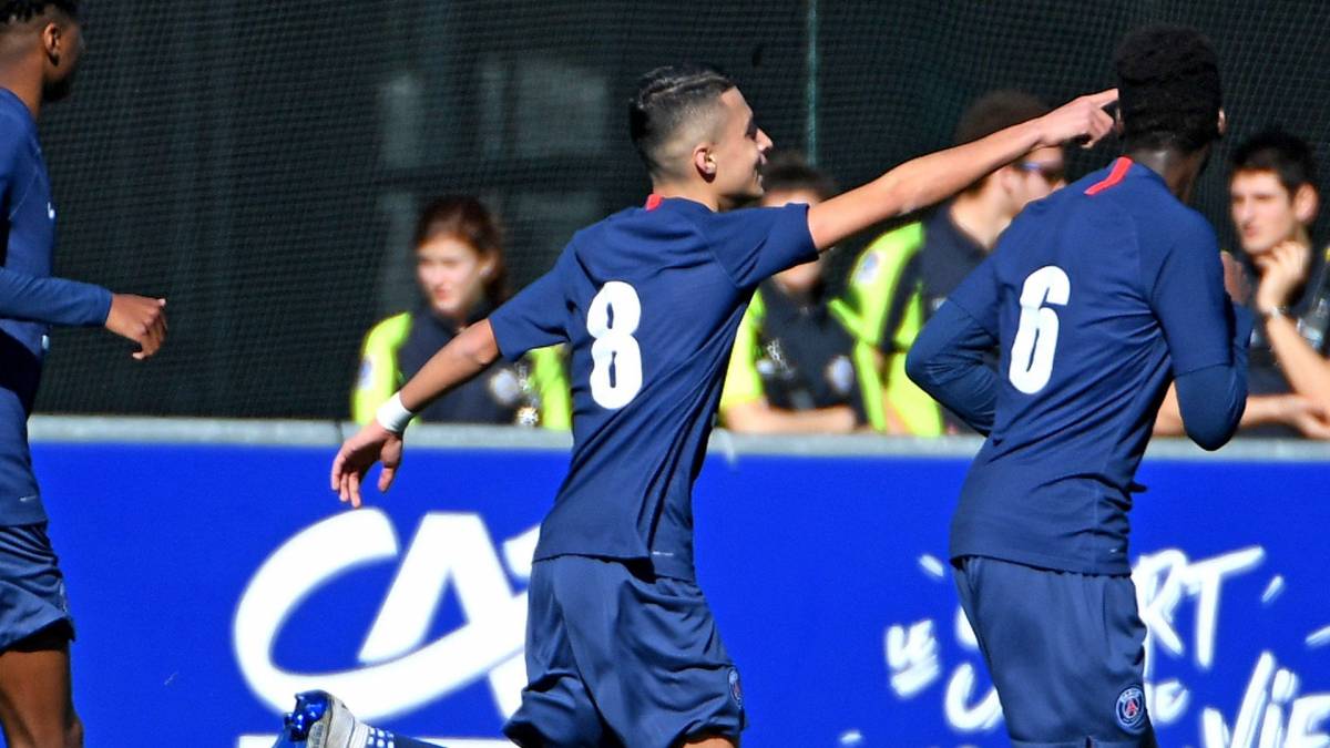 Chelsea and arsenal boosted in ruiz-atil transfer - Bóng Đá