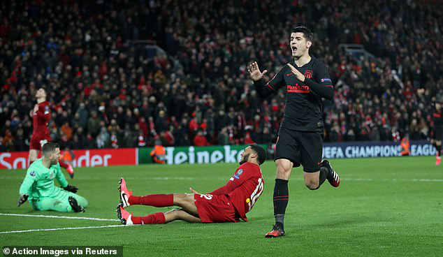 Mạo hiểm cho khán giả vào sân, trận Liverpool - Atletico ở Champions League khiến 41 người thiệt mạng vì nhiễm virus corona - Ảnh 1. Mạo hiểm cho khán giả vào sân, trận Liverpool - Atletico ở Champions League khiến 41 người thiệt mạng vì nhiễm virus corona - Ảnh 1.