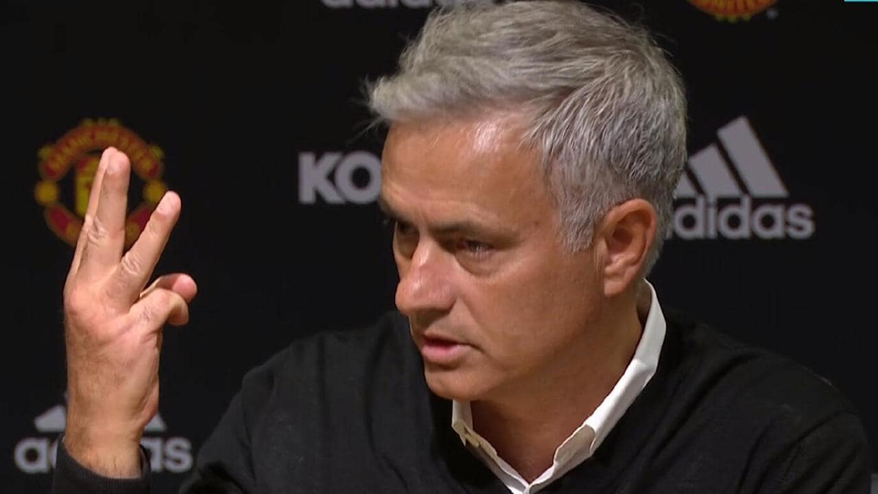 10 phát biểu siêu dị của Mourinho: Tiên đoán như thần về Lindelof - Bóng Đá
