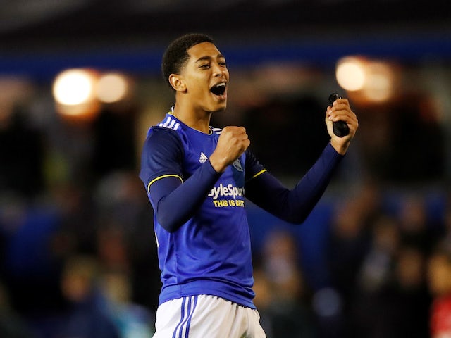 Manchester United 'will offer Jude Bellingham immediate first-team role' - Bóng Đá