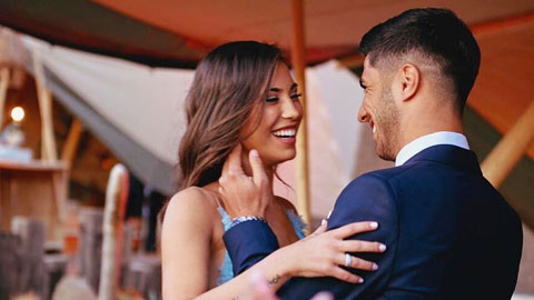 Asensio đính hôn với nữ sinh viên kiến trúc