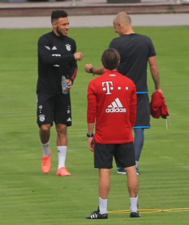 Sân tập Bayern đón