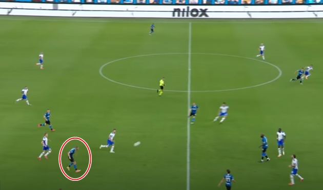Nhìn lại pha bóng xứng đáng đưa vào SGK của dàn sao Inter Milan - Bóng Đá