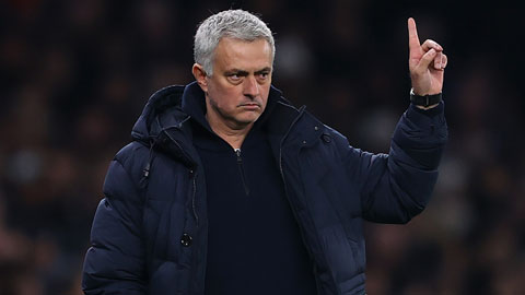 Mourinho và 9 trận quyết định số phận