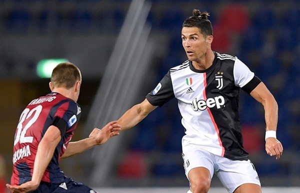 Ronaldo phá kỷ lục của Rui Costa - Bóng Đá