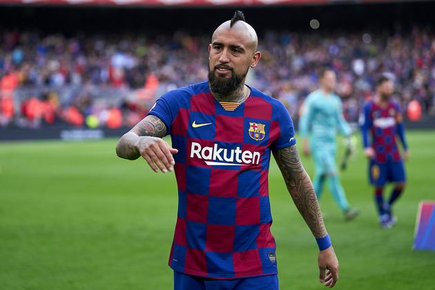 Barca và 3 lý do nên giữ Arturo Vidal lại hè này - Bóng Đá