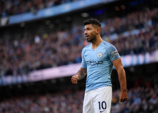Từ Martial đến Aubameyang: 10 trung phong 'đỉnh nhất' EPL mùa này - Bóng Đá