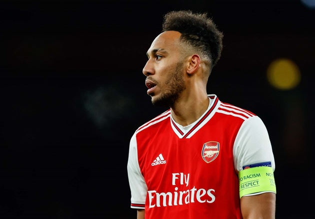 Chelsea still eyeing Pierre-Emerick Aubameyang transfer if Arsenal ace snubs Emirates stay - Bóng Đá