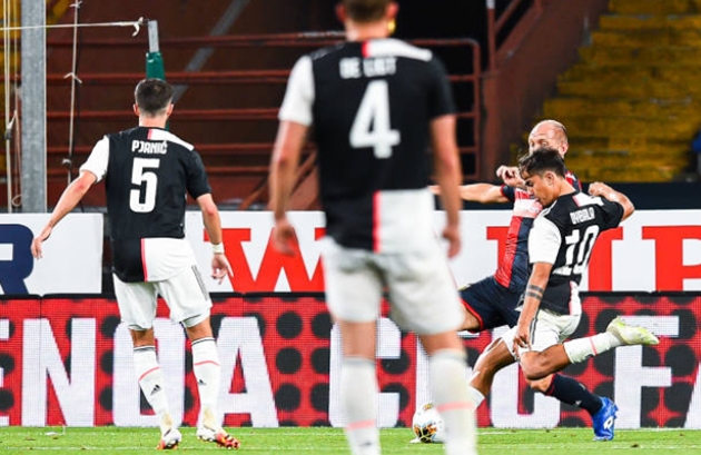 Hãy nhìn xem! Dybala đang