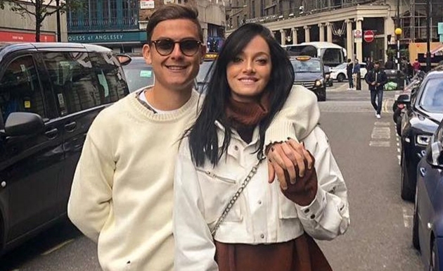 Hãy nhìn xem! Dybala đang