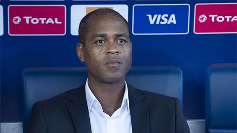 Dàn sao Barca muốn Kluivert trở lại thay HLV Setien