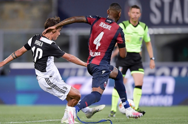 Hãy nhìn xem! Dybala đang