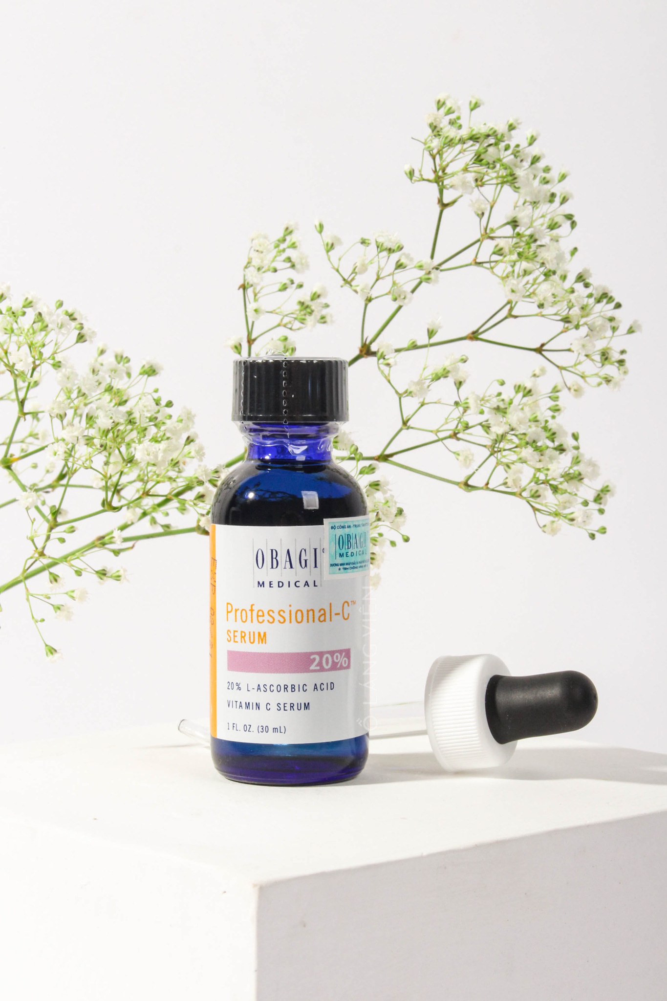 Được bác sĩ tấm tắc khen, đây là 6 serum vitamin C chắc chắn sẽ giúp da bạn thăng hạng mỹ mãn - Ảnh 9. Được bác sĩ tấm tắc khen, đây là 6 serum vitamin C chắc chắn sẽ giúp da bạn thăng hạng mỹ mãn - Ảnh 9.