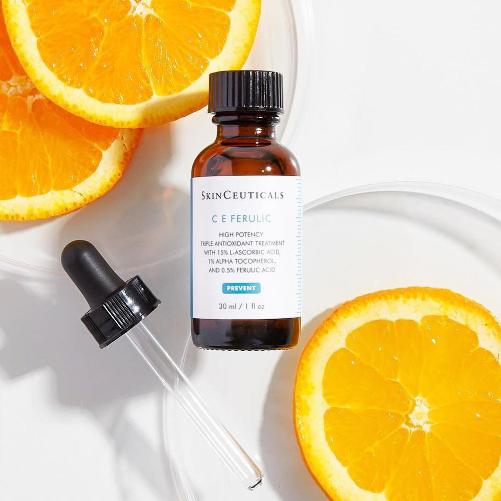 Được bác sĩ tấm tắc khen, đây là 6 serum vitamin C chắc chắn sẽ giúp da bạn thăng hạng mỹ mãn - Ảnh 1. Được bác sĩ tấm tắc khen, đây là 6 serum vitamin C chắc chắn sẽ giúp da bạn thăng hạng mỹ mãn - Ảnh 1.