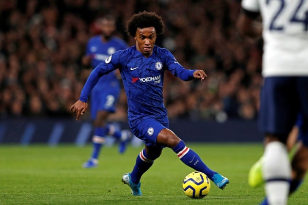 Willian muốn gắn bó với Chelsea - Bóng Đá