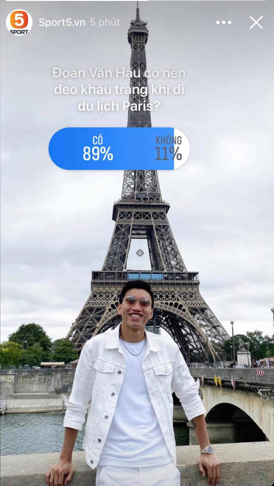 Netizen gay gắt chỉ trích Đoàn Văn Hậu vì đi du lịch Paris mà không đeo khẩu trang phòng Covid-19 - Ảnh 1. Netizen gay gắt chỉ trích Đoàn Văn Hậu vì đi du lịch Paris mà không đeo khẩu trang phòng Covid-19 - Ảnh 1.