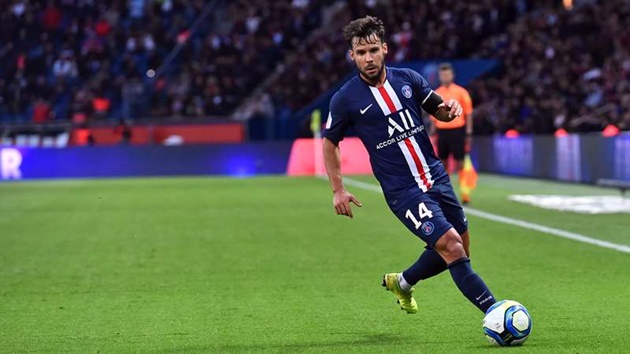 Sevilla interested in Juan Bernat - Bóng Đá