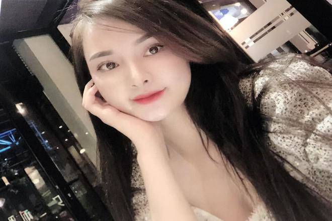 hot girl 18 tuoi o tp.hcm cam dau duong day ban dam 30 trieu dong, sex tour tram trieu dong - 1
